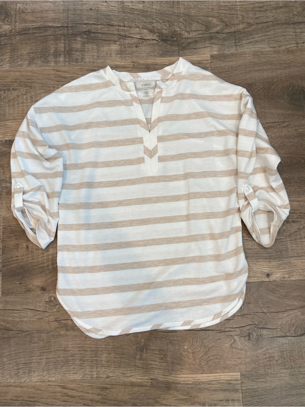 Cupio Beige and White Striped womens 3/4 Sleeve Coastal Beach Soft Shirt Small
